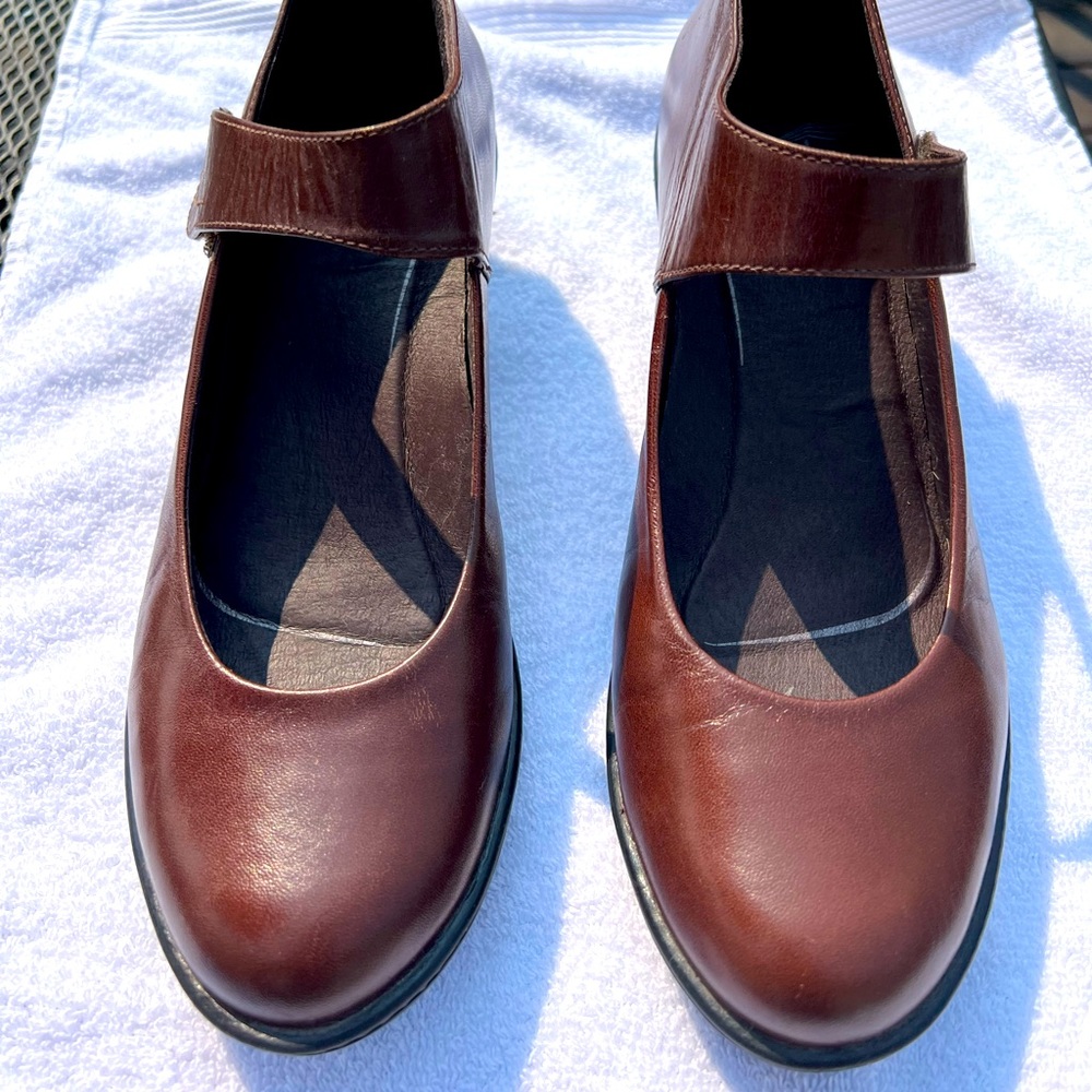 Dansko Betty Mary Jane Shoes 41 Brown Leather Comfort Clogs Heels Womens